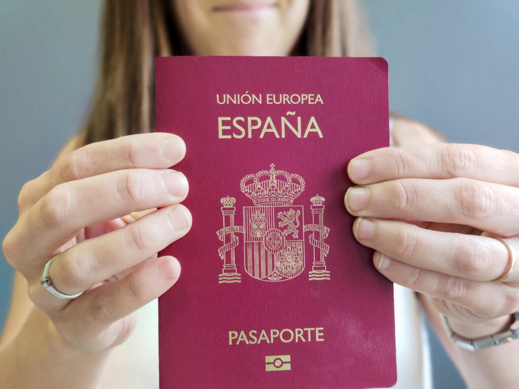 comprar pasaporte en venta en espana