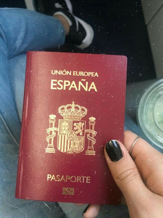comprar pasaporte español legal